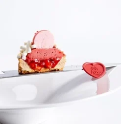 Dobla Chocoladedecoratie With Love Seal (216 stuks)**