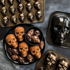 Nordic Ware Mini Doodshoofdjes (20x) Bakvorm